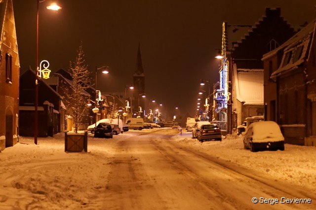 d120nr_DSC06720_DxO.jpg - la rue Fauqueux à Masny... un dimanche soir de Décembre 2010...