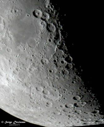 pano3-4drtw.jpg - Lune 5° soir - le trio magnifique à l'ombre du mur d'Altai